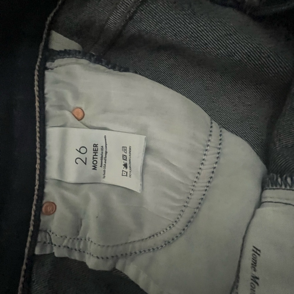 MOTHER Classic Blue Jeans - Picture 3 of 5